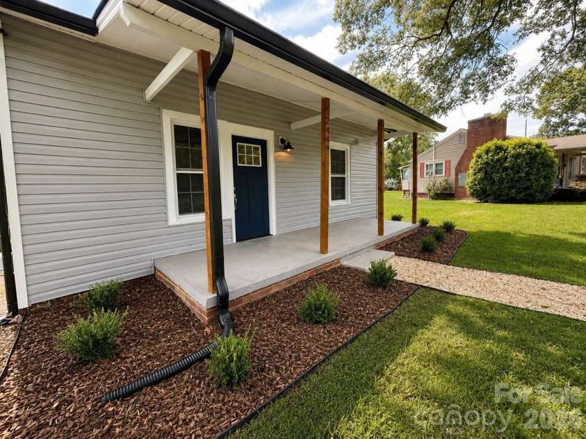 2449 Myrtle Avenue, Gastonia, NC 28052.  MLS# CAR4410014, YatesRealty ID 41576. 