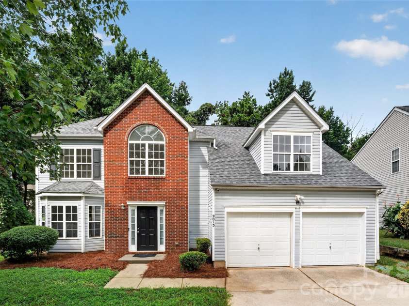 9013 Broad Ridge Court, Charlotte, NC 28269.  MLS# CAR4411688, YatesRealty ID 41577. 