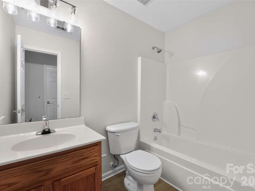 9013 Broad Ridge Court, Charlotte, NC 28269.  MLS# CAR4411688, YatesRealty ID 41577. 