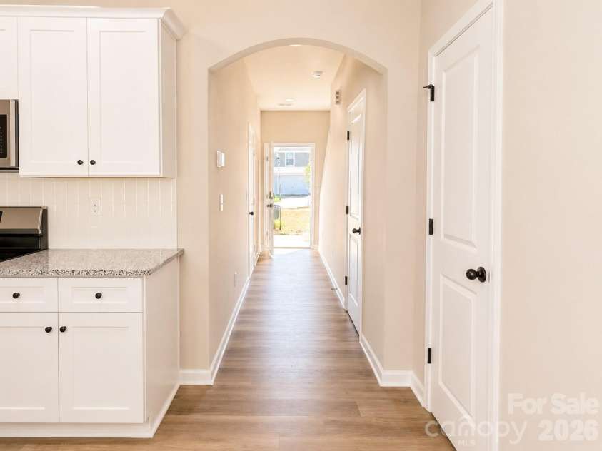 3111 Aberleaf Lane, Charlotte, NC 28227.  MLS# CAR4411103, YatesRealty ID 41578. 