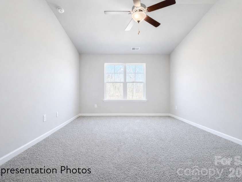 3111 Aberleaf Lane, Charlotte, NC 28227.  MLS# CAR4411103, YatesRealty ID 41578. 