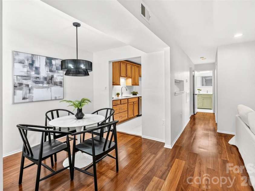 4906 Sardis Road, Charlotte, NC 28270.  MLS# CAR4408390, YatesRealty ID 41582. 