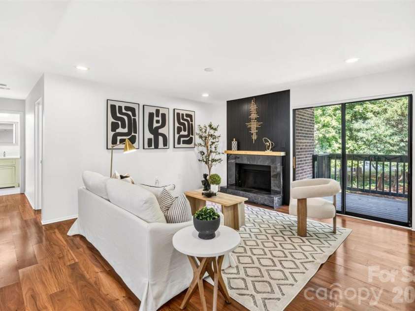 4906 Sardis Road, Charlotte, NC 28270.  MLS# CAR4408390, YatesRealty ID 41582. 
