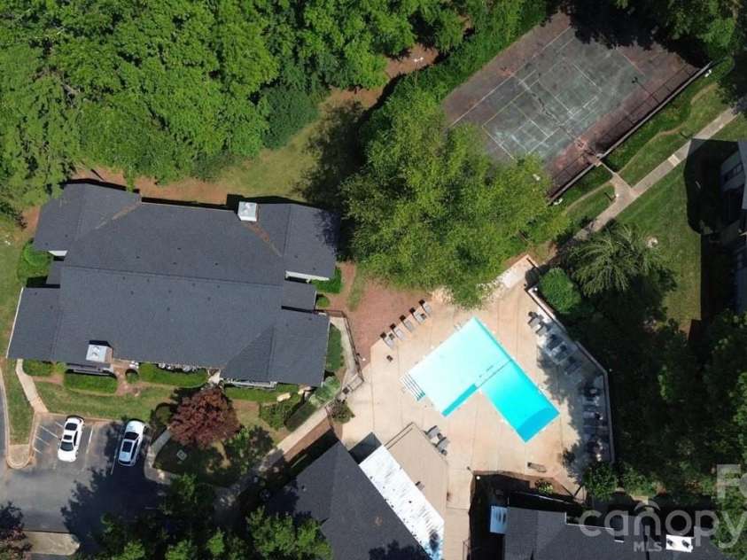 4906 Sardis Road, Charlotte, NC 28270.  MLS# CAR4408390, YatesRealty ID 41582. 