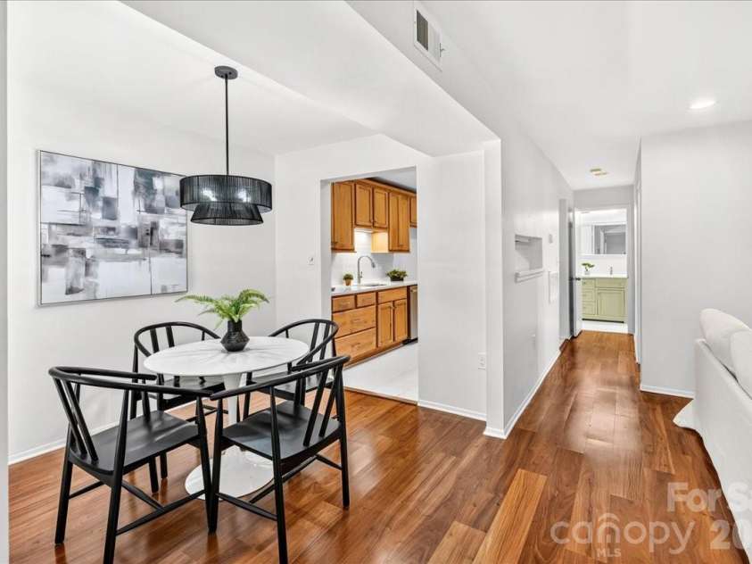 4906 Sardis Road, Charlotte, NC 28270.  MLS# CAR4420481, YatesRealty ID 41582. 
