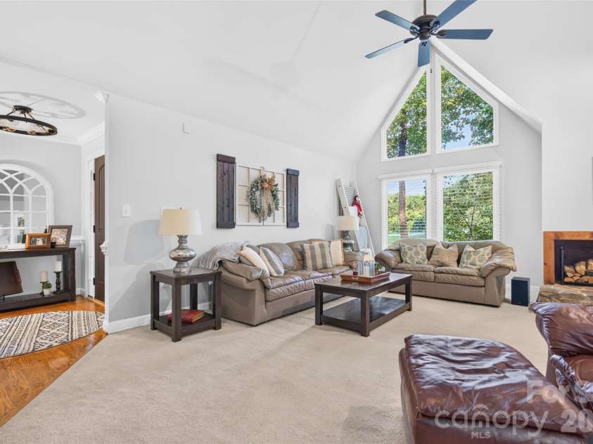 1345 Gaston Day School Road, Gastonia, NC 28056.  MLS# CAR4410332, YatesRealty ID 41583. 