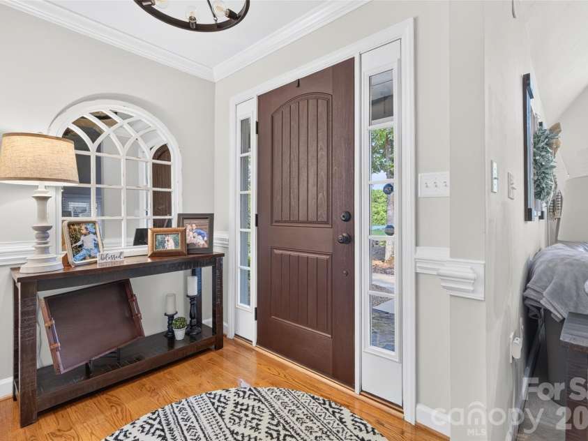 1345 Gaston Day School Road, Gastonia, NC 28056.  MLS# CAR4410332, YatesRealty ID 41583. Beautiful Entry