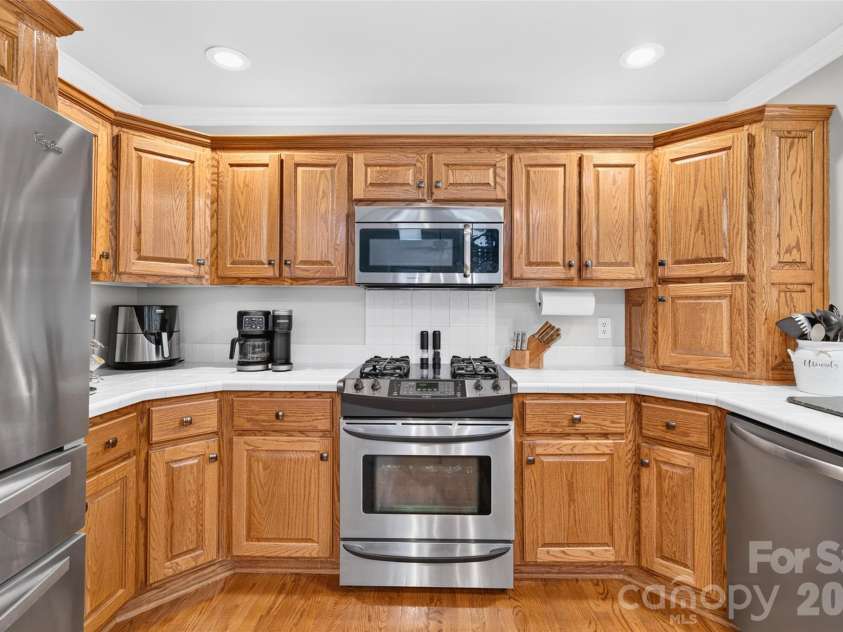 1345 Gaston Day School Road, Gastonia, NC 28056.  MLS# CAR4410332, YatesRealty ID 41583. Meticulously cared for