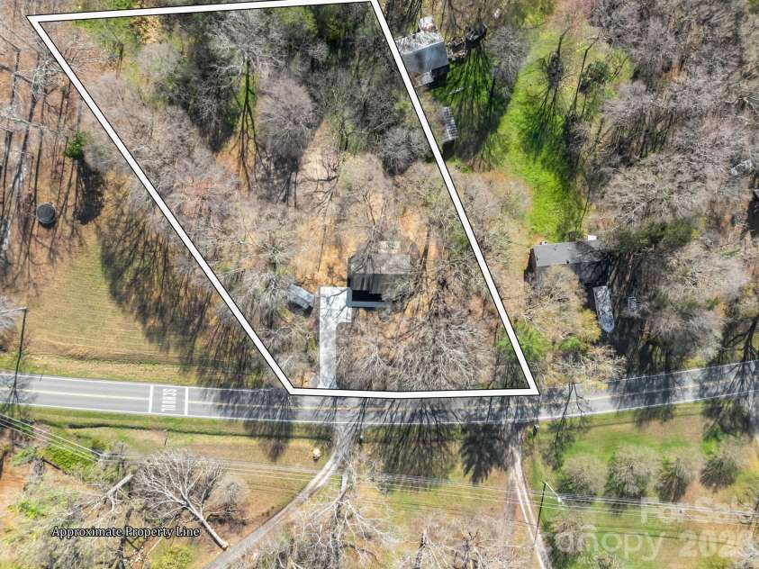1325 NC Hwy 150 Highway, Lincolnton, NC 28092.  MLS# CAR4410681, YatesRealty ID 41585. 