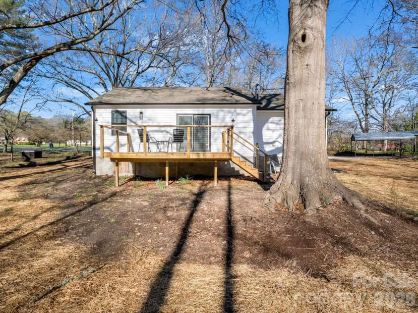 1325 NC Hwy 150 Highway, Lincolnton, NC 28092.  MLS# CAR4410681, YatesRealty ID 41585. Back