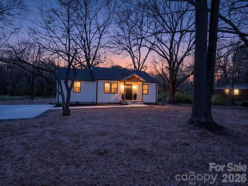 1325 NC Hwy 150 Highway, Lincolnton, NC 28092.  MLS# CAR4410681, YatesRealty ID 41585. Twilight