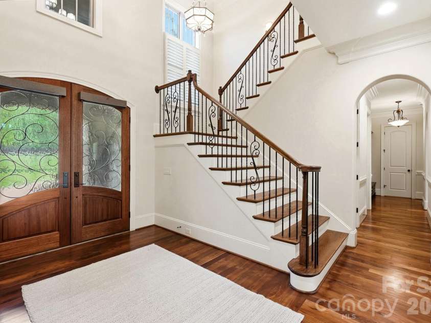 19115 Youngblood Road, Charlotte, NC 28278.  MLS# CAR4409218, YatesRealty ID 41588. 