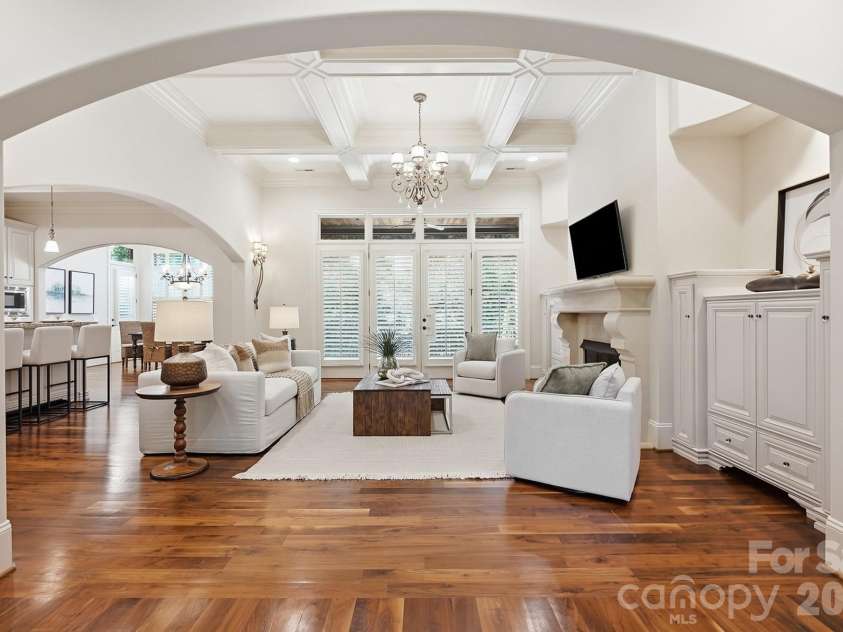 19115 Youngblood Road, Charlotte, NC 28278.  MLS# CAR4409218, YatesRealty ID 41588. 