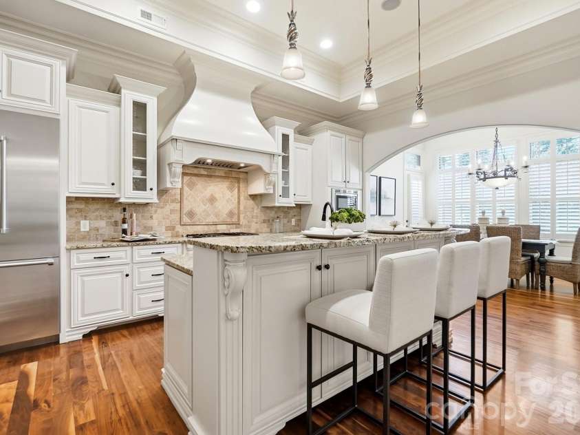 19115 Youngblood Road, Charlotte, NC 28278.  MLS# CAR4409218, YatesRealty ID 41588. 
