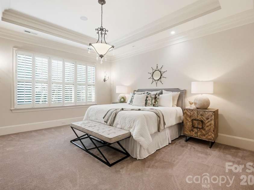 19115 Youngblood Road, Charlotte, NC 28278.  MLS# CAR4409218, YatesRealty ID 41588. 