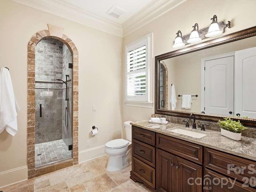 19115 Youngblood Road, Charlotte, NC 28278.  MLS# CAR4409218, YatesRealty ID 41588. 