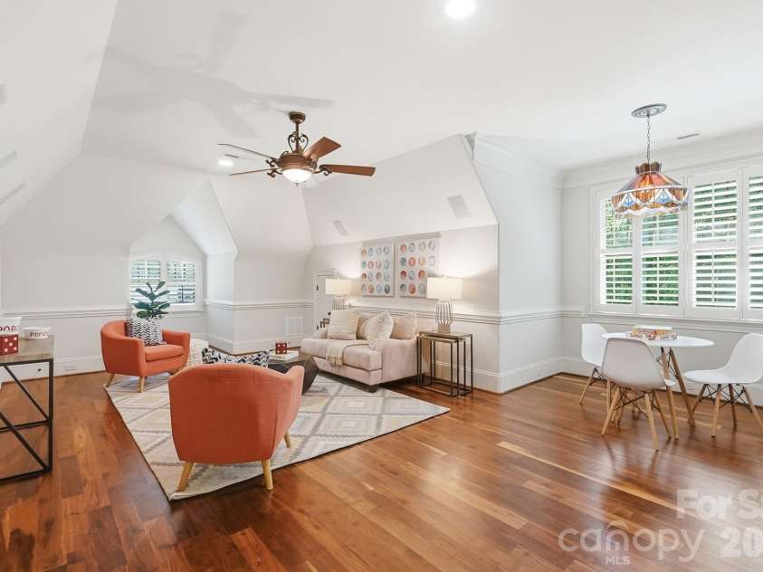 19115 Youngblood Road, Charlotte, NC 28278.  MLS# CAR4409218, YatesRealty ID 41588. 