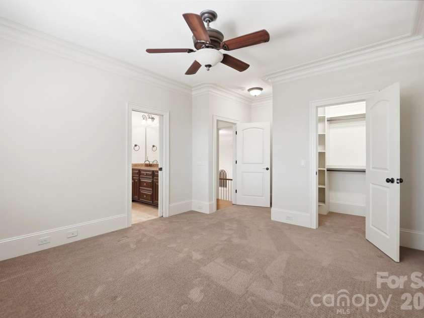 19115 Youngblood Road, Charlotte, NC 28278.  MLS# CAR4409218, YatesRealty ID 41588. 