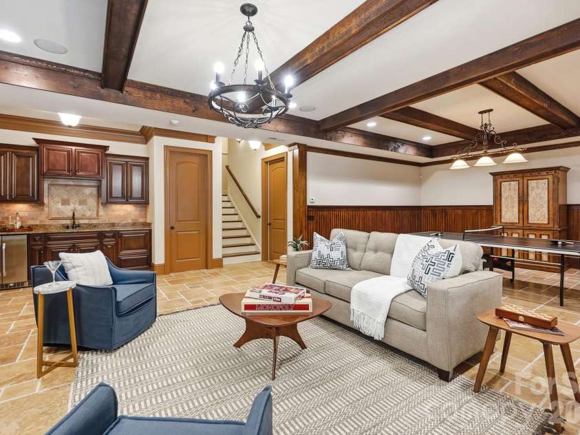 19115 Youngblood Road, Charlotte, NC 28278.  MLS# CAR4409218, YatesRealty ID 41588. 