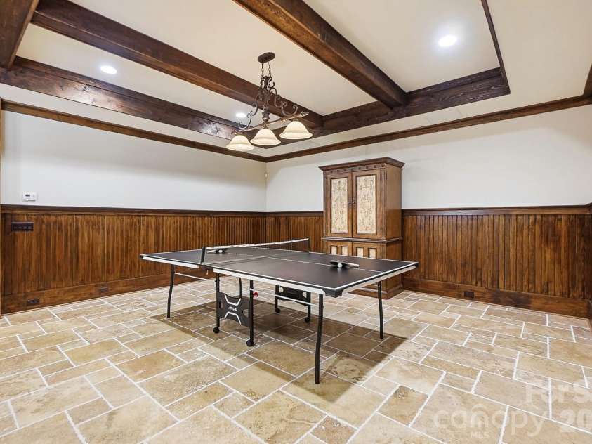 19115 Youngblood Road, Charlotte, NC 28278.  MLS# CAR4409218, YatesRealty ID 41588. 