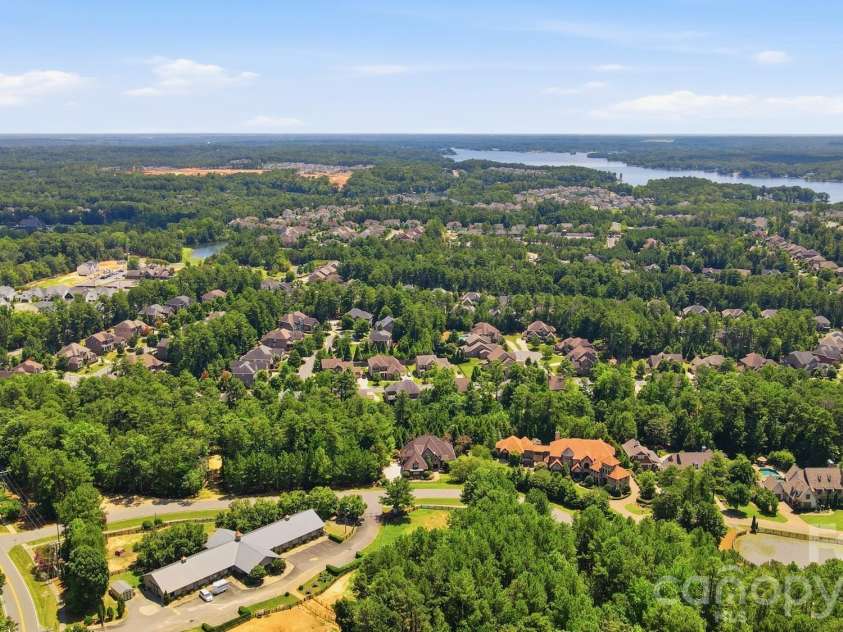 19115 Youngblood Road, Charlotte, NC 28278.  MLS# CAR4409218, YatesRealty ID 41588. 