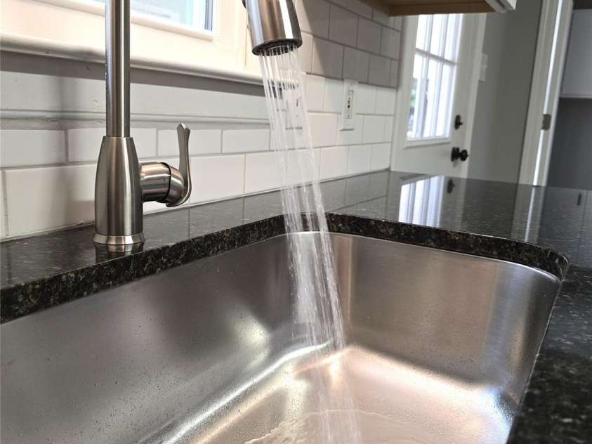 1607 NC 27 Highway, Lincolnton, NC 28092.  MLS# CAR4233470, YatesRealty ID 4159. 