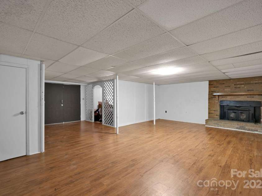 3168 Sossaman Place, Concord, NC 28025.  MLS# CAR4317213, YatesRealty ID 4159. 