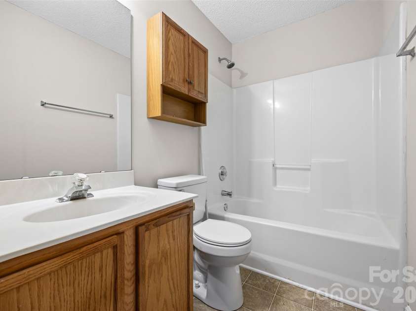 4907 Cornelia Drive, Charlotte, NC 28269.  MLS# CAR4319832, YatesRealty ID 4159. 