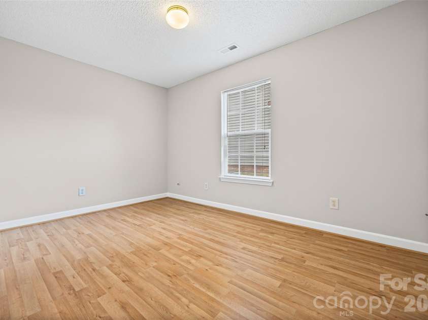 4907 Cornelia Drive, Charlotte, NC 28269.  MLS# CAR4319832, YatesRealty ID 4159. 