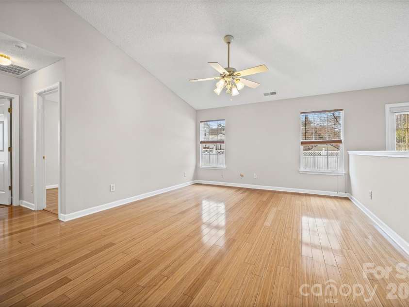 4907 Cornelia Drive, Charlotte, NC 28269.  MLS# CAR4319832, YatesRealty ID 4159. 