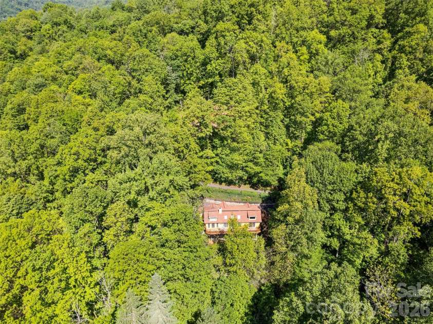 969 Mountain View Drive, Maggie Valley, NC 28751.  MLS# CAR4406621, YatesRealty ID 41593. 