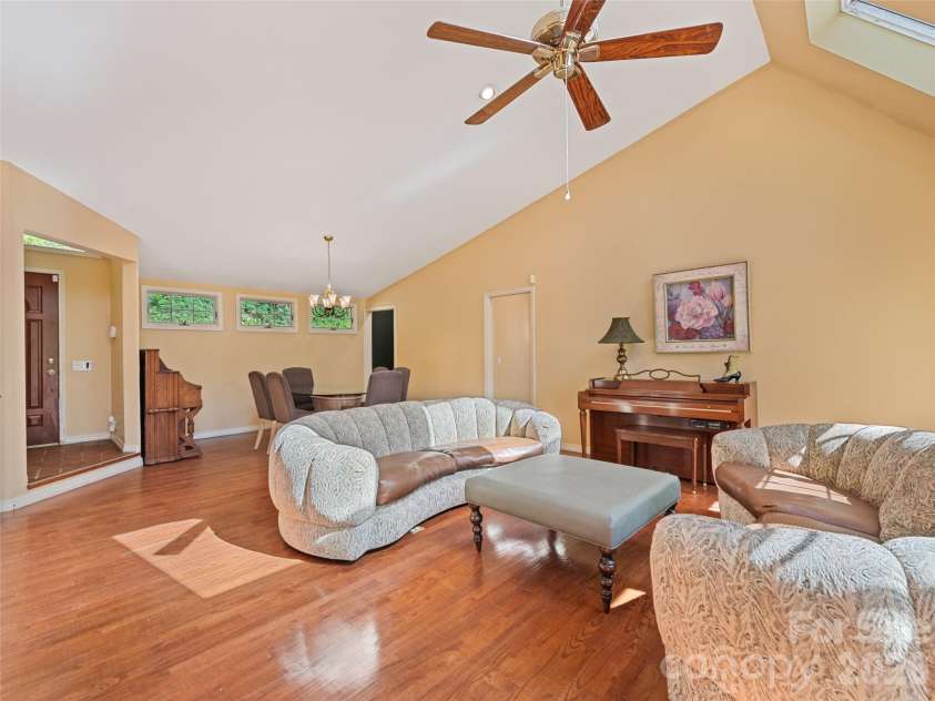 969 Mountain View Drive, Maggie Valley, NC 28751.  MLS# CAR4406621, YatesRealty ID 41593. 