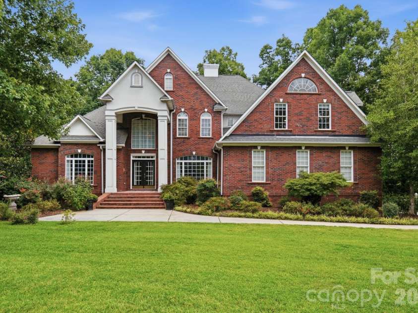 1220 Grun Augen Drive, Richburg, SC 29729.  MLS# CAR4401037, YatesRealty ID 41594. 