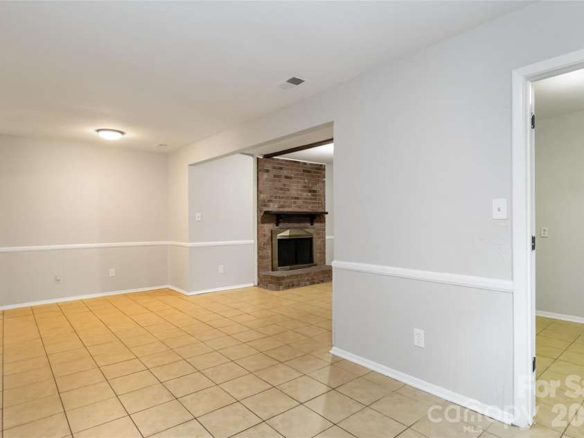 6317 Old Coach Road, Charlotte, NC 28215.  MLS# CAR4410165, YatesRealty ID 41595. 