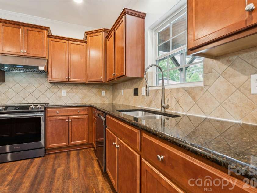 14007 Highland Meadow Road, Charlotte, NC 28273.  MLS# CAR4403552, YatesRealty ID 41596. 
