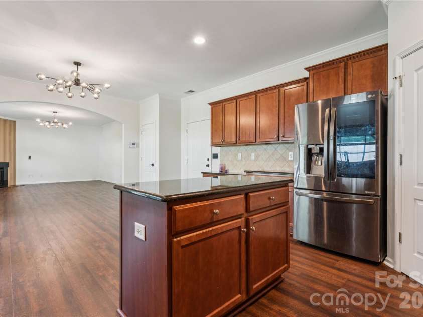 14007 Highland Meadow Road, Charlotte, NC 28273.  MLS# CAR4403552, YatesRealty ID 41596. 