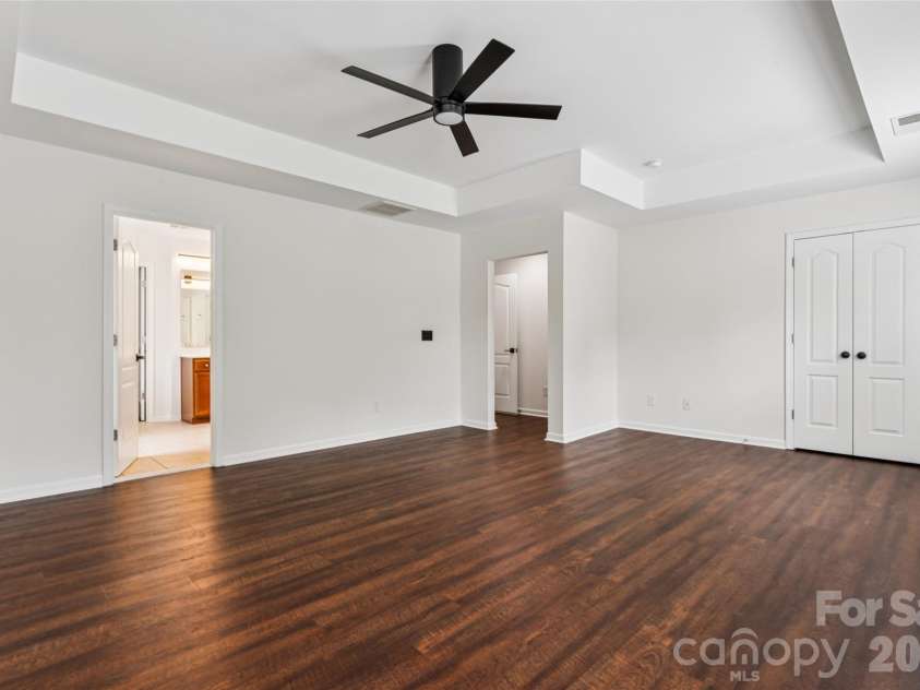 14007 Highland Meadow Road, Charlotte, NC 28273.  MLS# CAR4403552, YatesRealty ID 41596. 