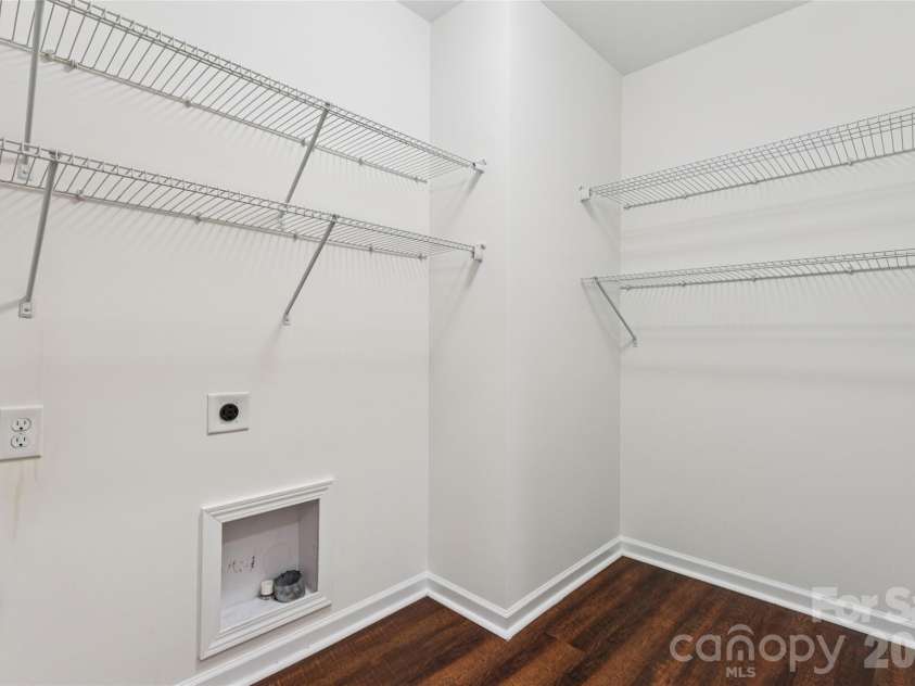 14007 Highland Meadow Road, Charlotte, NC 28273.  MLS# CAR4403552, YatesRealty ID 41596. 