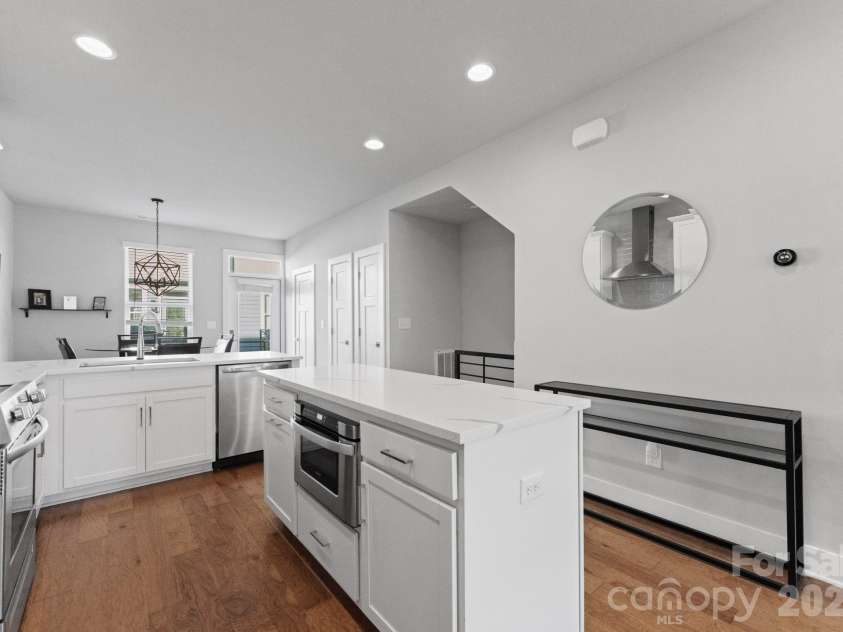 2310 Elizabeth Mill Place, Charlotte, NC 28208.  MLS# CAR4340084, YatesRealty ID 4160. 