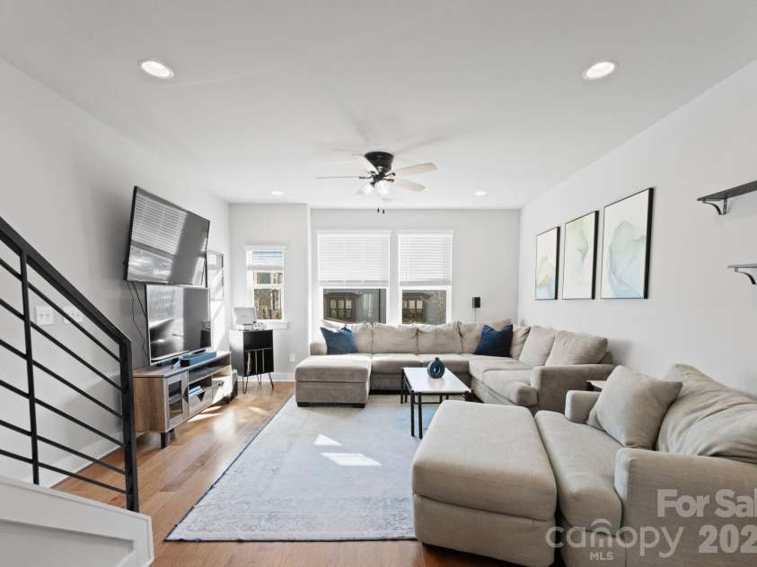 2310 Elizabeth Mill Place, Charlotte, NC 28208.  MLS# CAR4340084, YatesRealty ID 4160. 