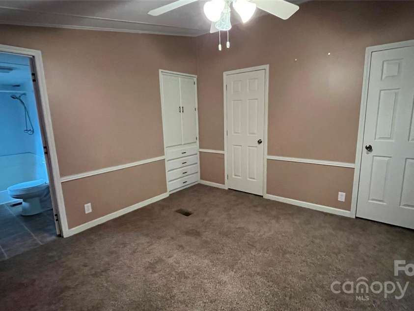 350 Brawley Road, Cleveland, NC 27013.  MLS# CAR4233746, YatesRealty ID 4160. 