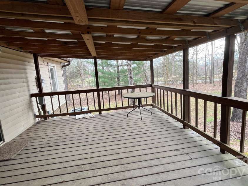 350 Brawley Road, Cleveland, NC 27013.  MLS# CAR4233746, YatesRealty ID 4160. 