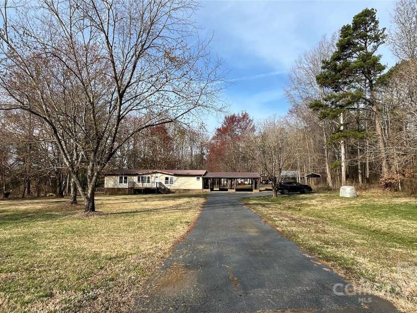 350 Brawley Road, Cleveland, NC 27013.  MLS# CAR4233746, YatesRealty ID 4160. 