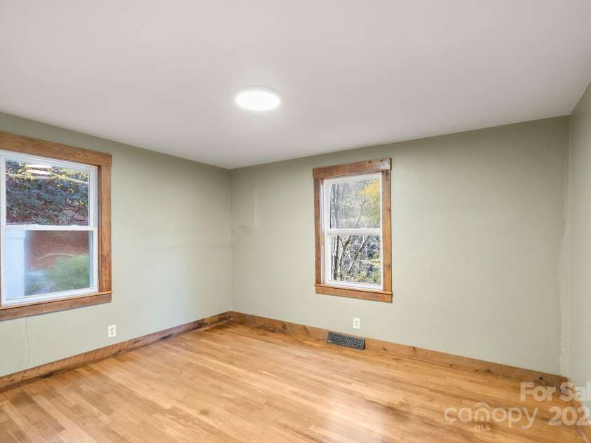 456 Rector Corner Road, Marshall, NC 28753.  MLS# CAR4319873, YatesRealty ID 4160. 