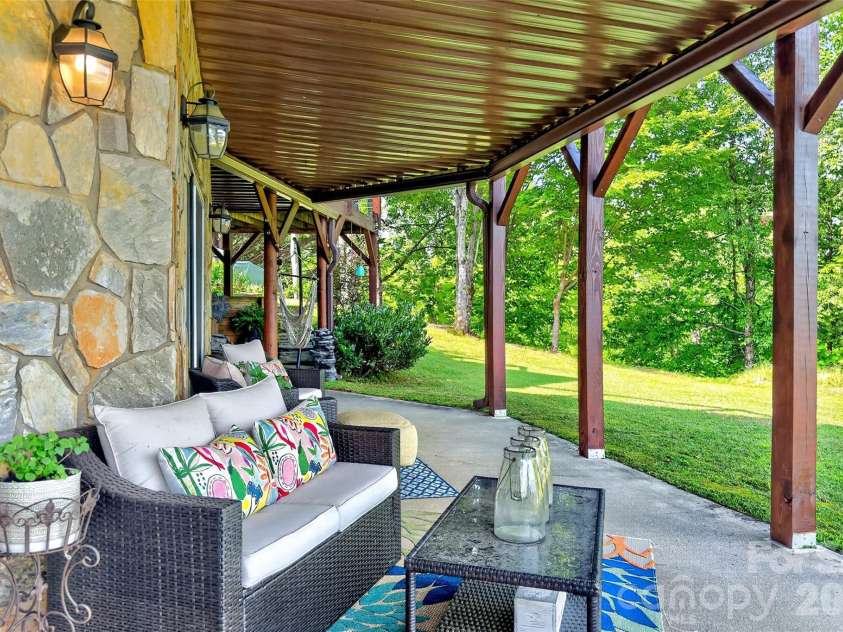 108 High Lake Drive, Nebo, NC 28761.  MLS# CAR4405505, YatesRealty ID 41603. 