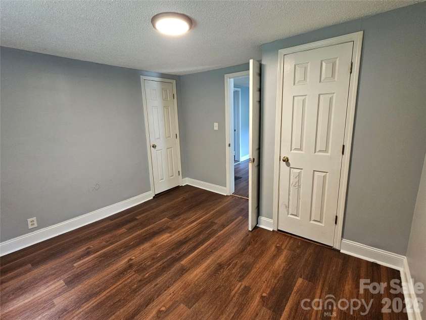3010 Capitol Drive, Charlotte, NC 28208.  MLS# CAR4409690, YatesRealty ID 41604. 