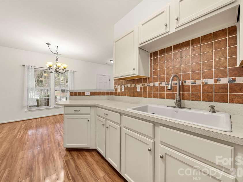 117 Talbert Town Loop, Mooresville, NC 28117.  MLS# CAR4401832, YatesRealty ID 41605. 