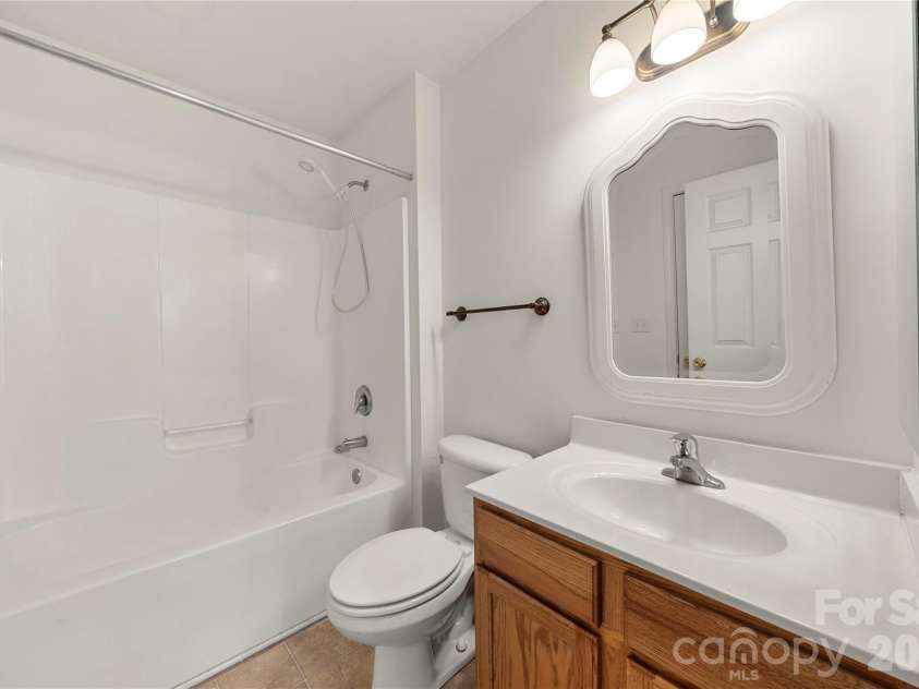 117 Talbert Town Loop, Mooresville, NC 28117.  MLS# CAR4401832, YatesRealty ID 41605. 