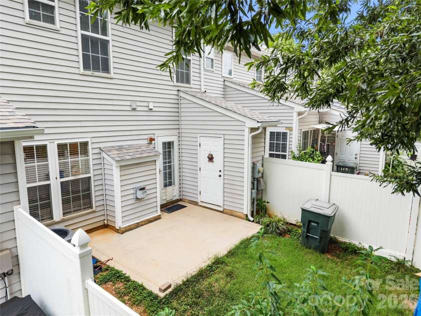 117 Talbert Town Loop, Mooresville, NC 28117.  MLS# CAR4401832, YatesRealty ID 41605. 