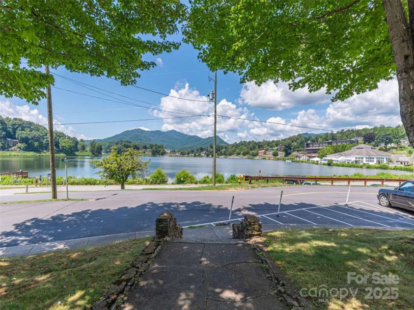 213 Chapel Drive, Lake Junaluska, NC 28745.  MLS# CAR4290739, YatesRealty ID 4161. 